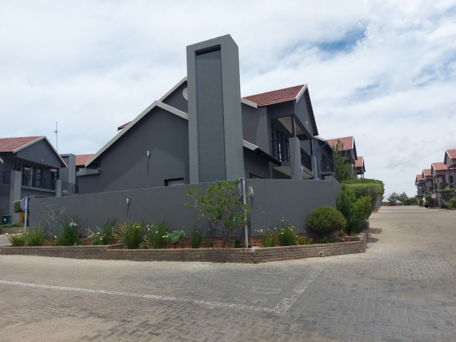 3 Bedroom Property for Sale in Wild Olive Estate Free State